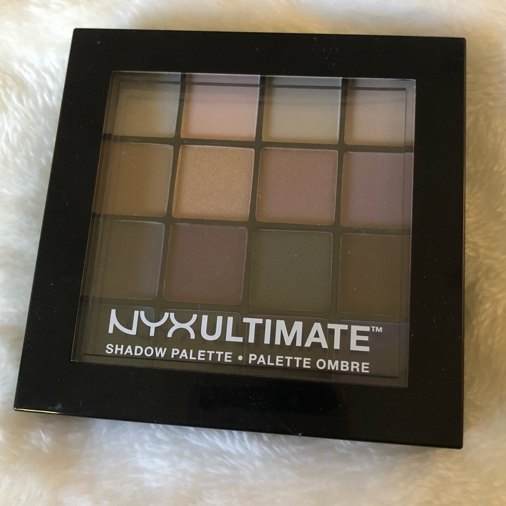 NYX Ultimate Cool Neutrals Palette - BRAND NEW